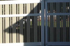 residential-vinyl-fence-installed-in-st-george-utah-featured-image