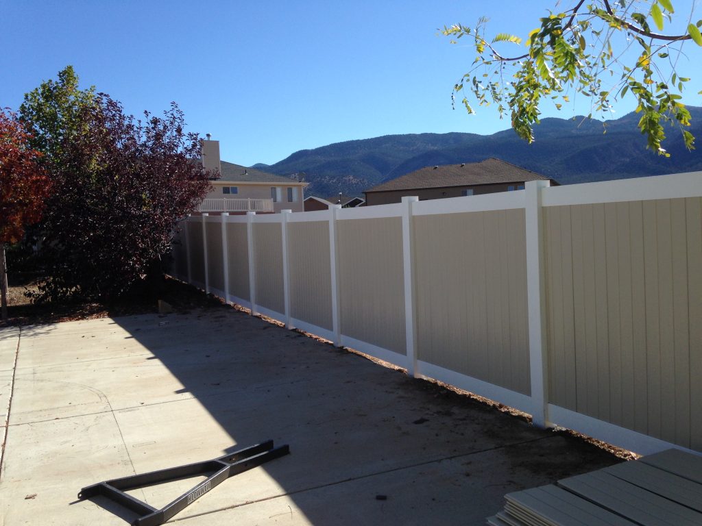 Privacy vinyl fence installed in Southern Utah