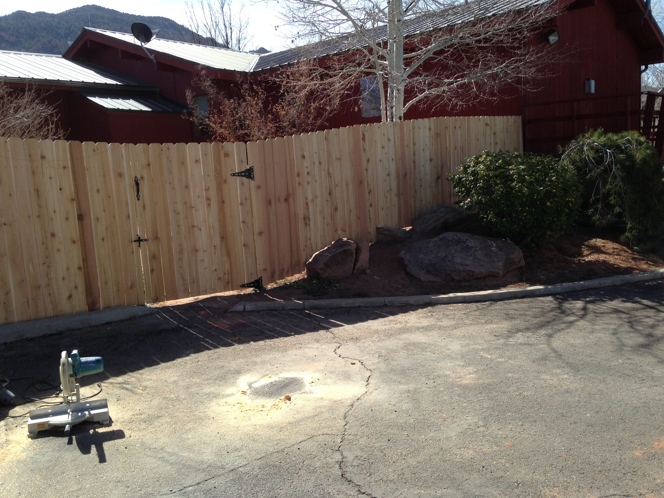 Wood Fence Install In Southern Utah - Robinson Fencing